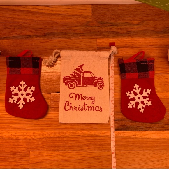 NEW Lot of 3 Gift Bags for Christmas Stockings Snowflake Christmas Tree - Picture 5 of 15